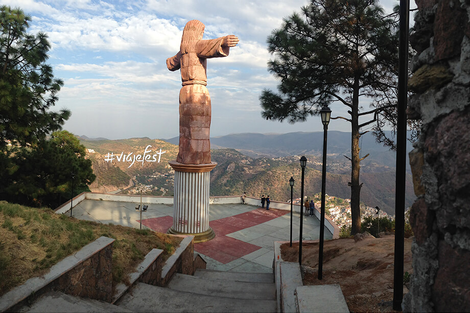 Mirador en el Cristo Monumental de Taxco