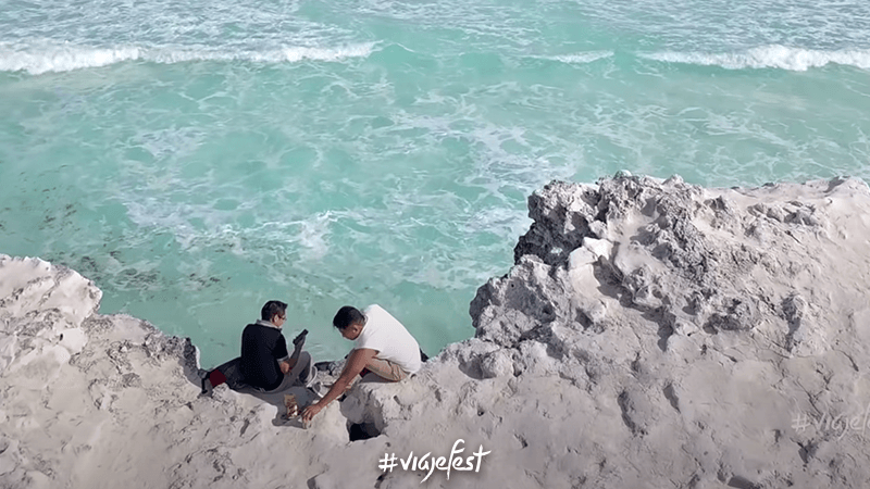 Una caractarística única de Playa Chac Mool es su mirador natural