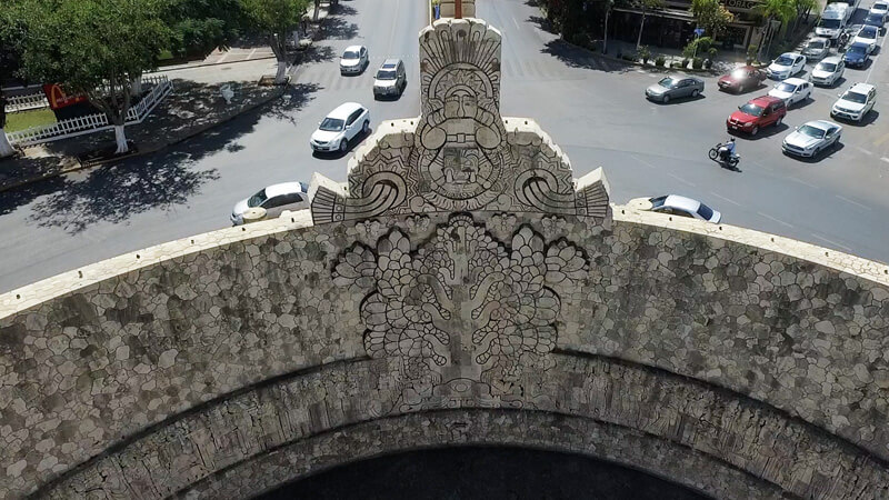 Monumento-Madre-Patria-interior-Mérida.jpg